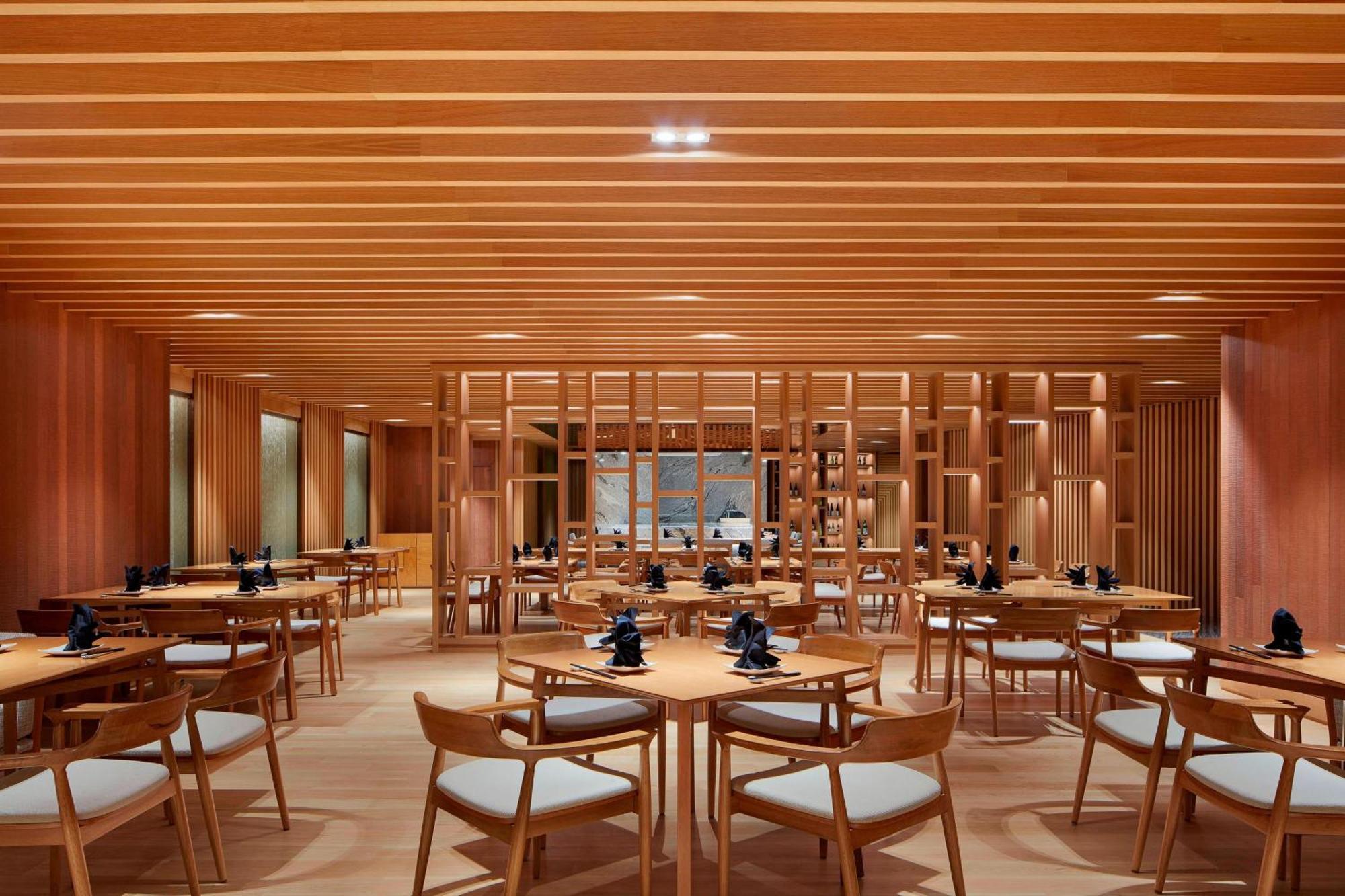 Sheraton Petaling Jaya Hotel Экстерьер фото Restaurant