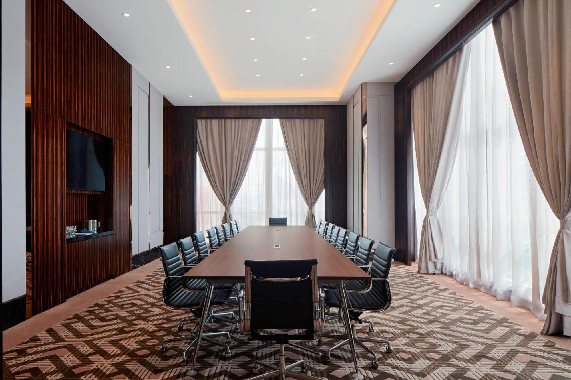 Sheraton Petaling Jaya Hotel Экстерьер фото Meeting room